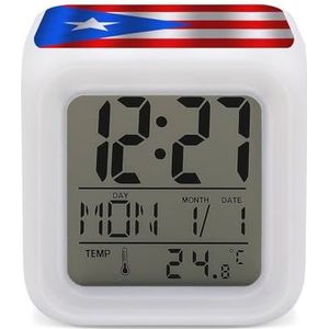 Zwaaiende Puerto Rico Vlag Digitale Wekker voor Slaapkamer Datum Kalender Temperatuur 7 Kleuren LED Display