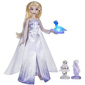 Hasbro Disney Frozen 2 Elsa's magische momenten, pop met geluiden en sets, voor kinderen vanaf 3 jaar, meerkleurig, eenheidsmaat