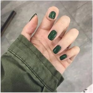 Press-on nagels 24 stuks set press-on nail art volledige dekking kunstmatige nepnagels patch afgewerkt effen kleur meisje dragen herbruikbare valse nagels (kleur 7)