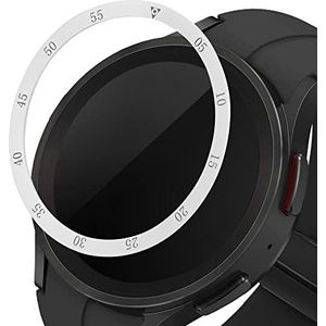 kwmobile Beschermende Ring compatibel met Samsung Galaxy Watch 5 Pro (45mm) Fitness Tracker - Bezel Ring voor smart watch - Beschermring voor smartwatch in zilver/zwart.