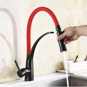 KJHONG Keukenkranen met rubberen ontwerp, chroom-gouden mixer met beluchter voor enkele handgreep, pull-down dek gemonteerd (rood met zwart)
