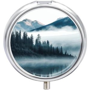 Draagbare Pillendoos Pillendoosje Mistige Bergen Landschap Reizen Pillendoos Kleine Pil Case Dagelijkse Pil Container Pil Organizer Pocket Geneeskunde Doos Leuke Pil Case