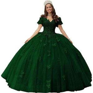 Fuomomo Quinceanera MT052 Jurk met vlinderapplicaties van kant, 3D, glanzend, baljurk, schoudervrij, voor snoep, 15 en 16, verjaardagsjurk van tule, Groen, 48/Grote Maten