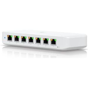 Ubiquiti Ultra 210W 8-Port Managed Switch 8x Gigabit Ethernet (7x PoE ), 1x PoE (zur Stromversorgung), 210W AC Adapter