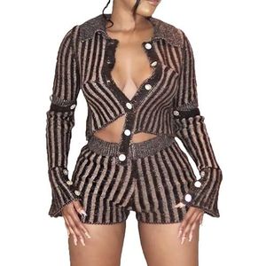 OHERUWKLS Damesmode Onregelmatige Knop Gebreide Top Met Lange Mouwen En Slim Fit Shorts Sets,Bruin,L