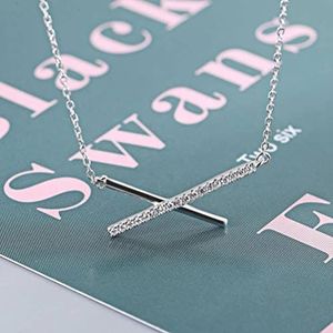 S925 sterling zilveren ketting Japanse en Koreaanse stijl Coole stijl met diamanten ingelegde kruisketting Dames Eenvoudige sleutelbeenketting Zilver