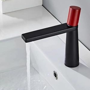 Messing badkamerkraan badrandcombinaties mixer wastafel kraan warm en koud water minimalistische persoonlijkheid creatieve kranen (kleur: zwart rood kort)