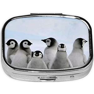 Mini vierkante pillendoos, medicijnorganizer, jonge pinguïns met sneeuw, draagbare EHBO-doos, reispillendoos met 2 vakken, kleine pillendoos voor zak of portemonnee