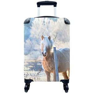 MuchoWow® Koffer - Paard - Winter - Sneeuw - Past binnen 55x40x20 cm en 55x35x25 cm - Handbagage - Trolley - Fotokoffer - Cabin Size - Print