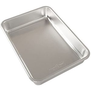 Nordic Ware Naturals 9"" x 13"" rechthoekige cakepan, natuurlijk aluminium bakblik met superieure warmtegeleidbaarheid, premium bakvormen gemaakt in de VS, zilver