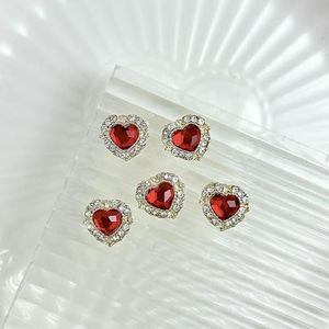 10 stuks 3D metalen legering hart vierkante nail art bedels sprankelende rode glazen strass steentjes ingelegde nageldecoraties voor doe-het-zelf nagel sieraden-15 11mm 10 stuks