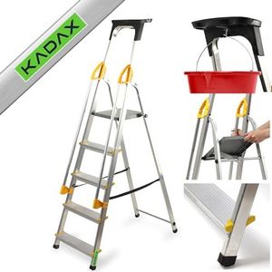 KADAX Aluminium ladder met leuning, trapladder, belastbaar tot 150 kg, ladder in 3 versies, inklapbare huishoudladder met vak voor kwast en antislipvoeten (5 treden)