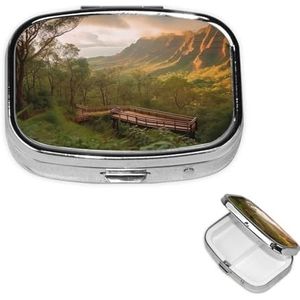 Pillendoosje met spiegel, kleine pillenorganizer, 2 compartimenten, wildernispark, pillendoos voor portemonnee of zak, draagbare pillencontainer, schattige medicijnorganizer