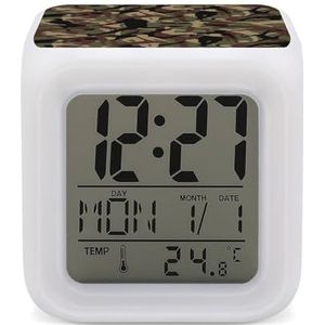 Soldaat Woodland Voetbal Camo Patroon Digitale Wekker voor Slaapkamer Datum Kalender Temperatuur 7 Kleuren LED Display