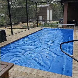 AviiSo Zwembadafdekking warmtehoudende deken voor in de grond en bovengrondse zwembaden, zware bubbelzonnehoezen drijvende thermische deken (kleur: blauw, maat: 4,5 m x 10 m (15ftx33ft))