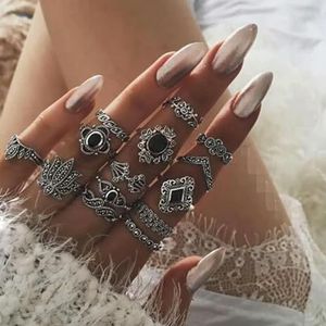 Zwarte Opaal Steen Kroon Bloem Olifant Halve Maan Ring Set voor Vrouwen Metalen Knokkel Sieraden Accessoires-9134