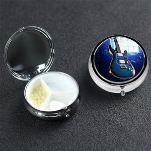 Pillendoosje Ronde Pillendoos Pil Organiseren met 3 Compartimenten Blauwe Gitaar Geneeskunde Organizer Box Waterdichte Kleine Pillendoos voor Reizen Metalen Pillencontainers voor Medicatie Planner