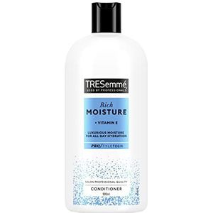TRESEMME Conditioner Rich Moisture 900ml