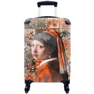 MuchoWow® Koffer - Meisje met de parel - Johannes Vermeer - Olieverf - Past binnen 55x40x20 cm en 55x35x25 cm - Handbagage - Trolley - Fotokoffer - Cabin Size - Print