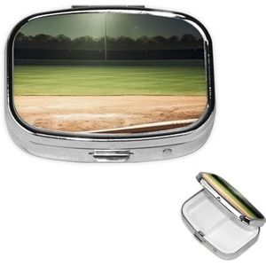 Pillendoos Geneeskunde Pil Organizer Honkbal Sportveld Kleine Pil Case Reizen Pil Container Draagbare Pil Case voor Pocket 2 Compartiment Pillenhouder Pillendozen voor Reizen