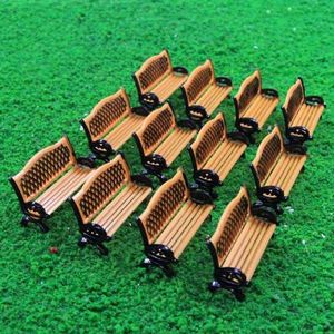 Evemodel 12 stuks vrije tijd stoel sofa bank modelspoorbaan spoorweg 1:87 H0 (oranje en zwart)