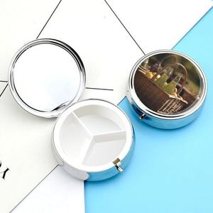 Pillendoosje Ronde Pillendoosje Pillenorganizer met 3 compartimenten Picknickmand Pillengevallen voor Reizen Waterdichte Geneeskunde Organizer Doos Reizen Pillendoos Pillencontainers Vitamine