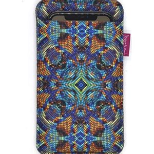 Bertoni telefoonhoes, smartphonehoesje van vilt, compatibel met iPhone 12/11/11 Pro/X/XS, Galaxy S21/S21+/S20/S20 Plus/S10/S9/S8 Phone Cover accent design telefoonhoes accent zwart (10 x 17,5 cm) (Barcelona)