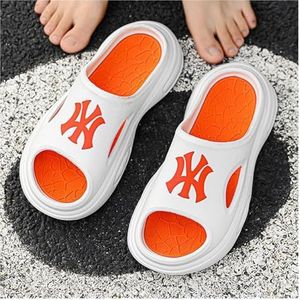 Herenschoenen EVA-huispantoffels Antislipbadslippers met dikke zolen Comfortabele lichtgewicht slippers Heren Zomerstrandschoenen (Kleur : White Orange-2, Size : 45-46)
