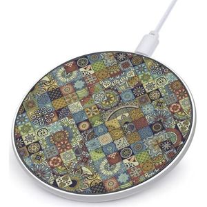 Geruite Etnische Bloemen Figuren Leuke Oplader Pad 10W Ronde Snelle Opladen Stand Met Usb-kabel