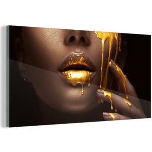 Glasschilderij - 120x60 cm - Goud - Vrouw - Verf - Lippen - Luxe