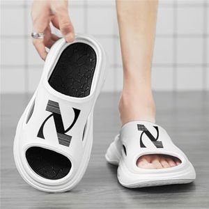Herenschoenen EVA-huispantoffels Antislipbadslippers met dikke zolen Comfortabele lichtgewicht slippers Heren Zomerstrandschoenen (Kleur : White Black-2, Size : 45-46)