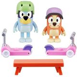 Bluey - Rollerspeelset - Speelgoed - Beweegbare Figuren - Inclusief Steps en Helmen