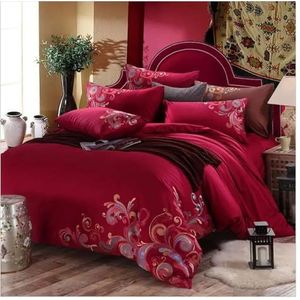 100% Katoen Bamboe Geborduurd Effen Beddengoed Set King Queen Size 4 stuks Blauwe Quilt/Dekbedovertrek Bedlaken Kussenslopen Huistextiel,beddengoed(Red,Queen Size 4pcs)