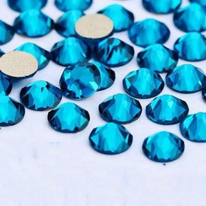 2088 DIY kristal nageldecoraties zonder hotfix, 8 grote en 8 kleine strass steentjes, platte achterkant, plaknagels voor nagelkunst - malachietblauw - SS30-288 stuks