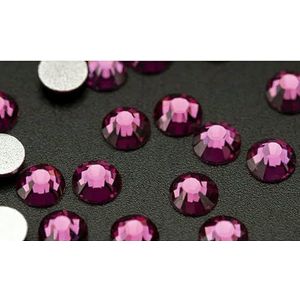 Non Hot Fix Flatback Rhinestones en decoraties Crystal Nail Art accessoires Nagelsticker Glitter Steen Diamant DIY-042 Fuchsia-SS4 (1440 stuks)