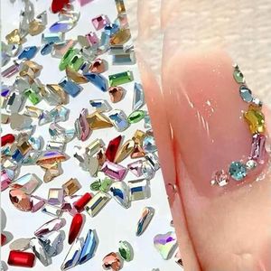 100 stuks mini sprankelende ruit zirkoon nagelbedels doorschijnend flatback spirit slang ontwerp splicing materialen nail art strass-kleurrijk