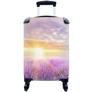 MuchoWow® Koffer - Lavendel - Zon - Lucht - Natuur - Past binnen 55x40x20 cm en 55x35x25 cm - Handbagage - Trolley - Fotokoffer - Cabin Size - Print