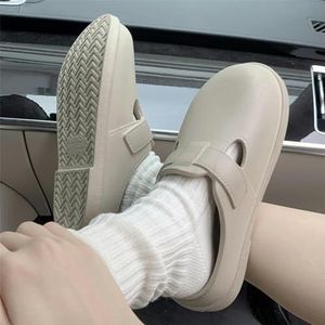 DRNSYHX Slippers Casual Student Flat Shoes For Outerwear, Women's Spring, Autumn And Summer Eva Soft Soles, Toe-toe Shoes, Personalized Simple Shoes Travel Slippers Funny Slippers