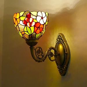 Tiffany Wandlamp Met Antieke Messing Afwerking Metalen Lamphouder, Vakmanschap, Decoratieve Wandlamp, Gebruikt In Trapkamers En Hotels