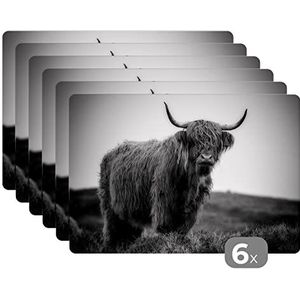 Placemats - 6 stuks - 45x30 cm - Schotse hooglander in Schotse hooglanden - zwart wit