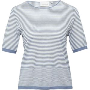 comma casual identity Trui  duifblauw / wit