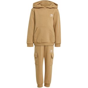 Adidas - Adicolor Essentials - Trainingspak - Beige - 70% Katoen/30% Gerecycled Polyesterfleece
