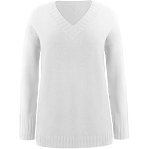 Imily Bela Trui  wit