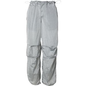 iets frans Broek  zilvergrijs