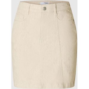 SELECTED Rok  greige