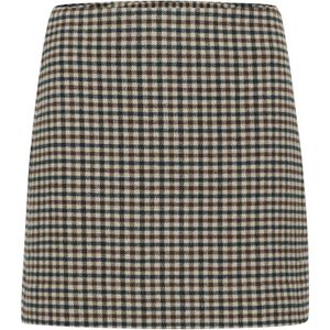 Part Two Rok 'Julissa'  bruin