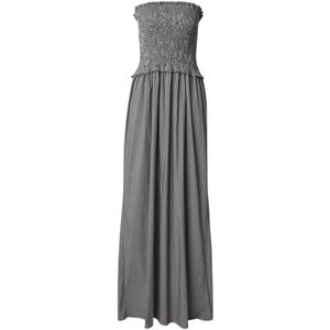 RÆRE by Lorena Rae Jurk  grijs