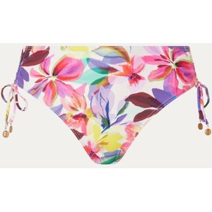 Cyell Fluid Flowers high waisted bikinislip met rijgdetail en bloemenprint