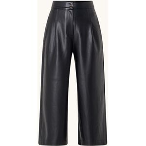 French Connection Crolenda high waist wide fit cropped broek van imitatieleer