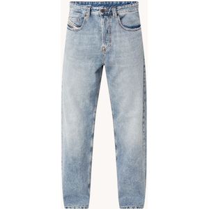 Diesel 2001 D-Macro loose fit jeans met medium wassing